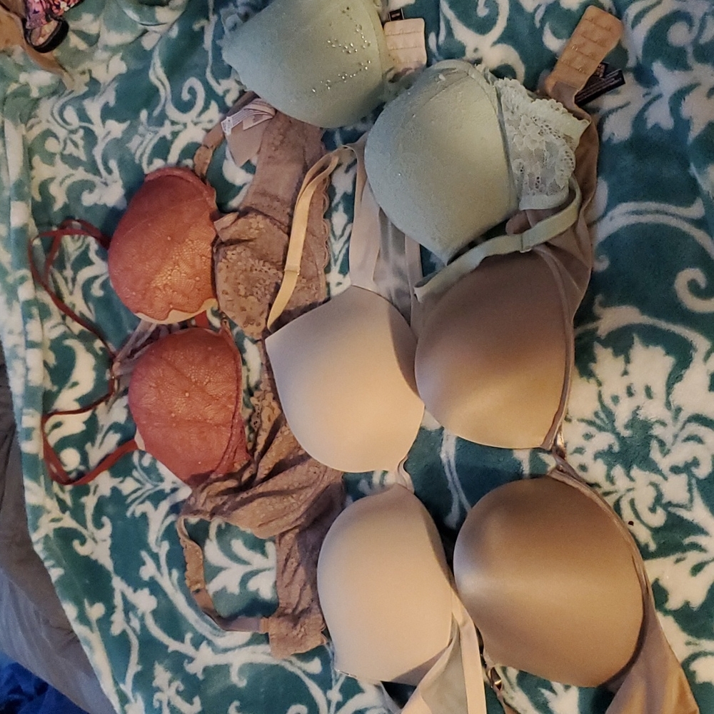VS bra bundle
